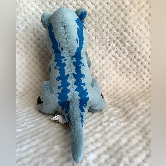 Jurassic World Blue Dinosaur Velociraptor Stuffed Animal Plush Toy - Picture 3 of 7